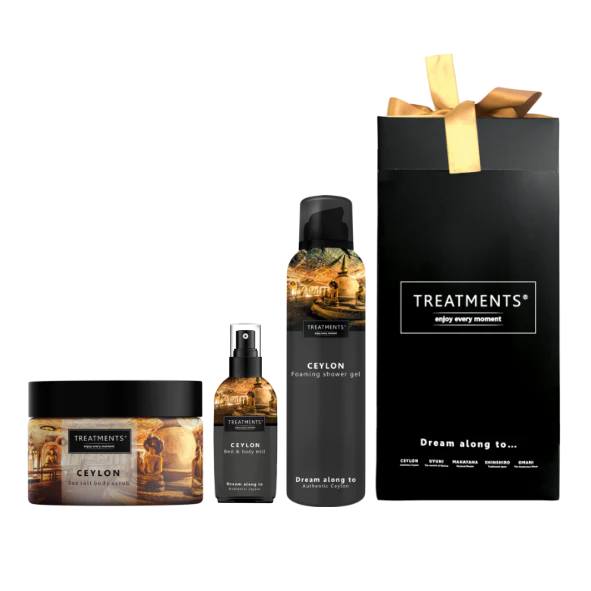 TREATMENTS® Giftbox Body & Scrub