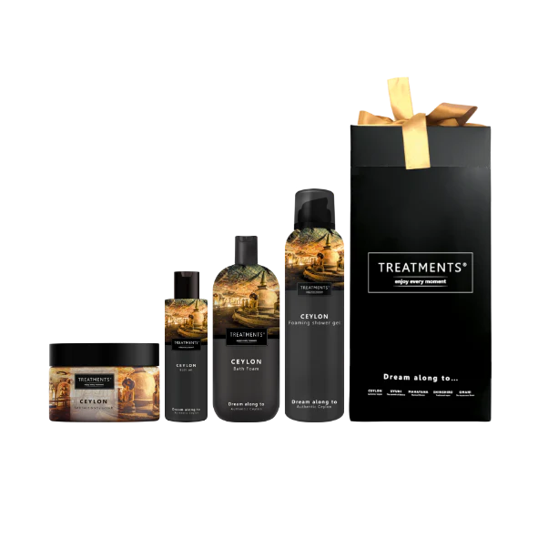 TREATMENTS® Giftbox Bath Experience